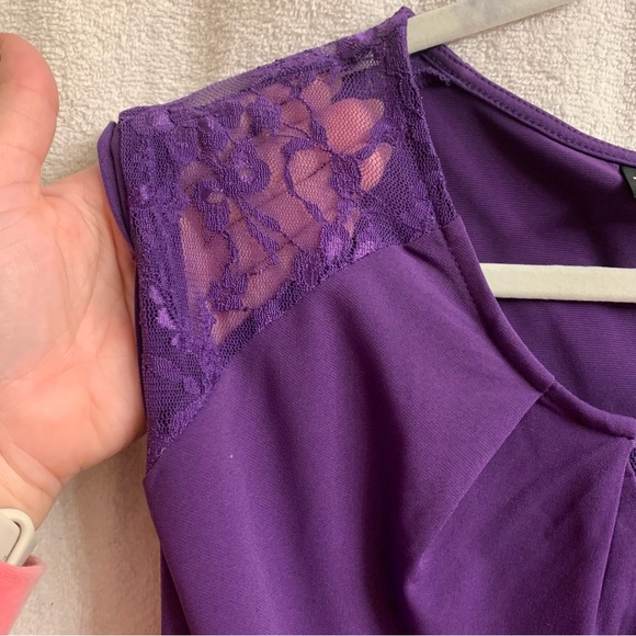 Ny&Co. 7th Avenue Purple Draped Sleeveless Blouse with Lace | XL - Picture 6 of 7